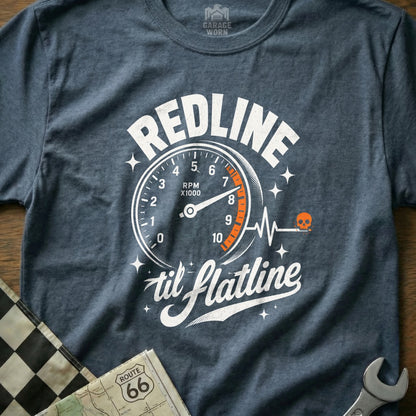 T-shirt with "REDLINE til flatline" text and a speedometer graphic.
