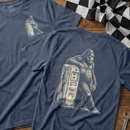 T-shirt with Bigfoot leaning on a vintage gas pump, text reads "BUNKER WILLT".