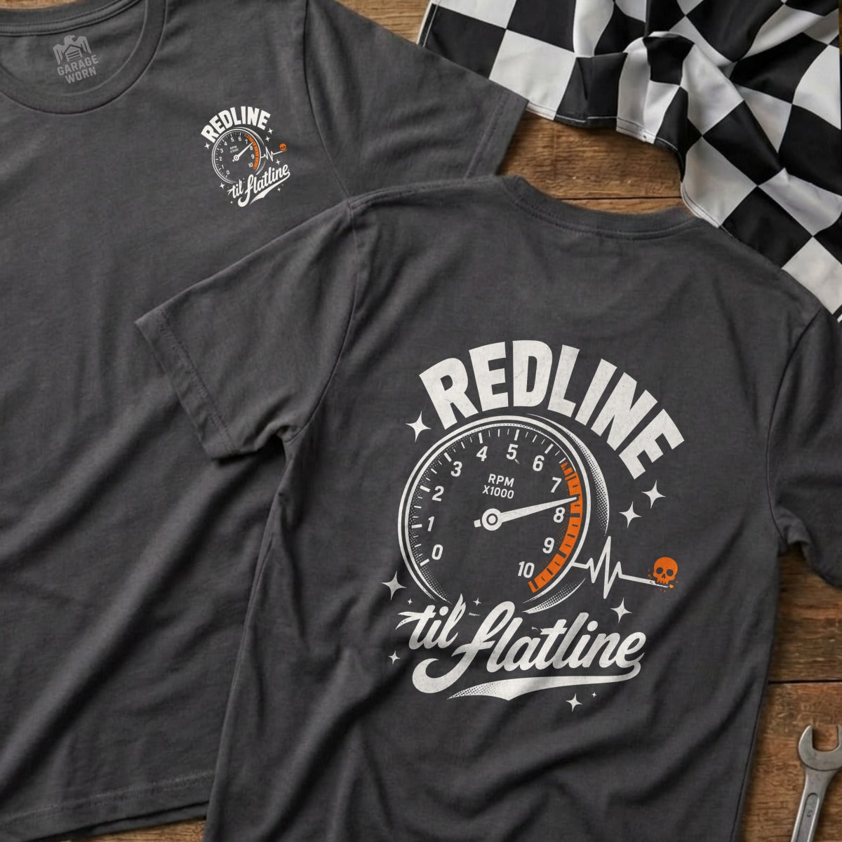 Dark grey t-shirt with "REDLINE til flatline" graphic featuring a speedometer and skull.