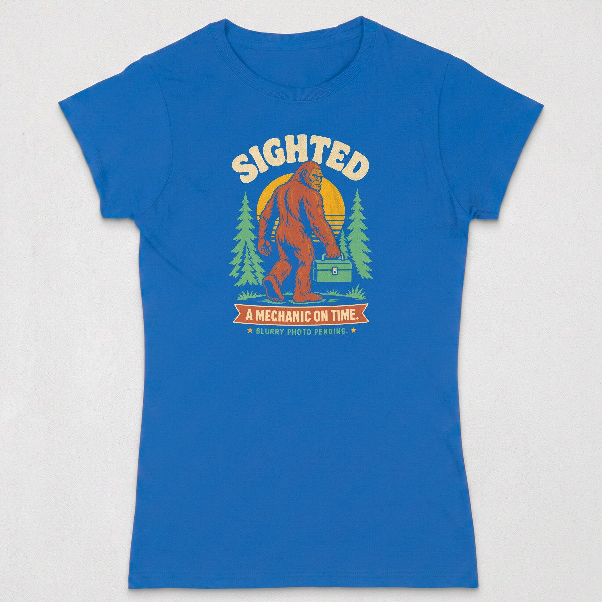 Royal | Front